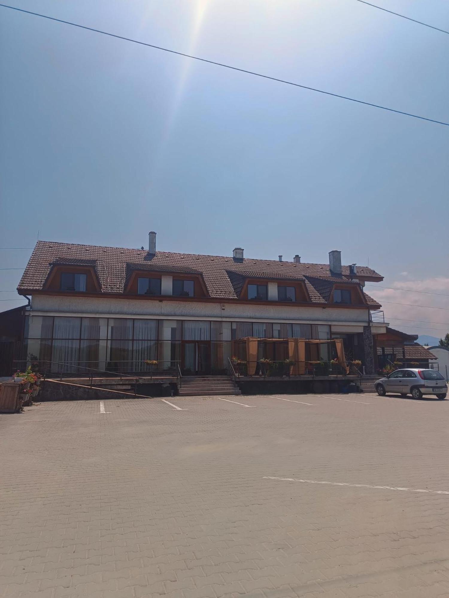 La Cuib Cristian Sibiu Hotel Exterior photo